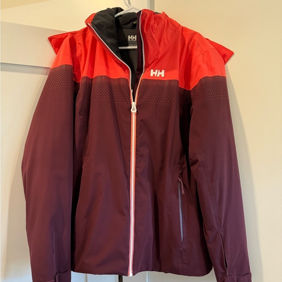 XL HELLY HANSEN LADIES MOTIONISTA LIFALOFT JACKET wild rose color